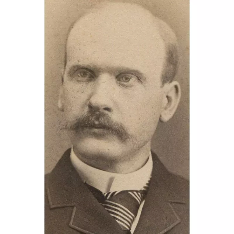 vintage-cabinet-card-portrait-bank-owner-embezzler-easthampton-ma-original Vintage Cabinet Card Portrait: Bank Owner Embezzler, Easthampton MA - Original